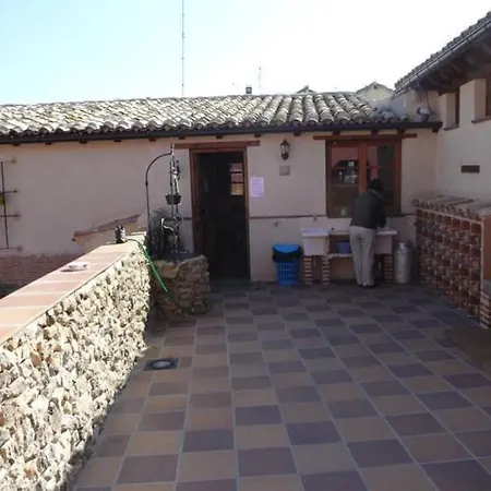 Estrella Del Camino Хостел Фромиста